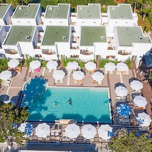 Mera Resort
